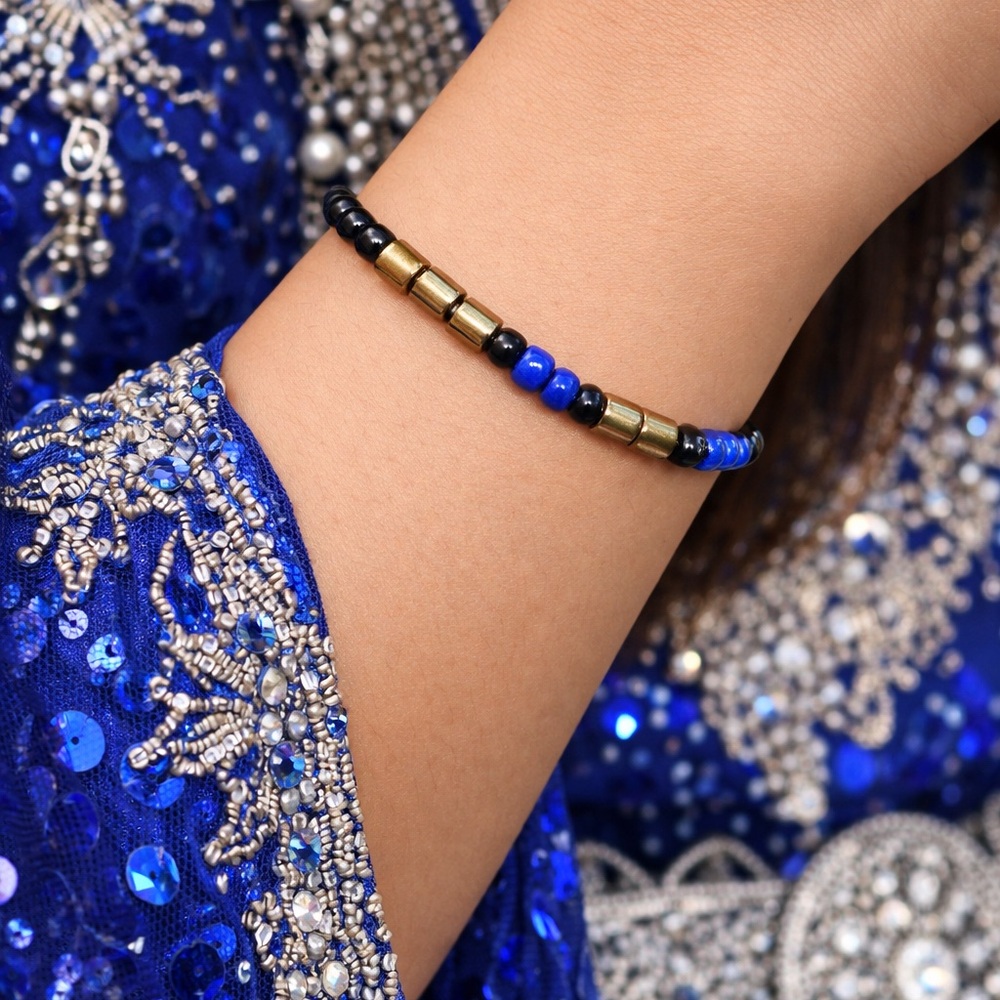Elegant Blue and Gold Beaded Bracelet